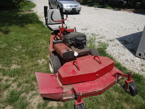 Property photo 10 - Personal Property Auction, Tractors, Dozer, Implements, Lawn & Garden, Tools, Antiques, Furniture & Household